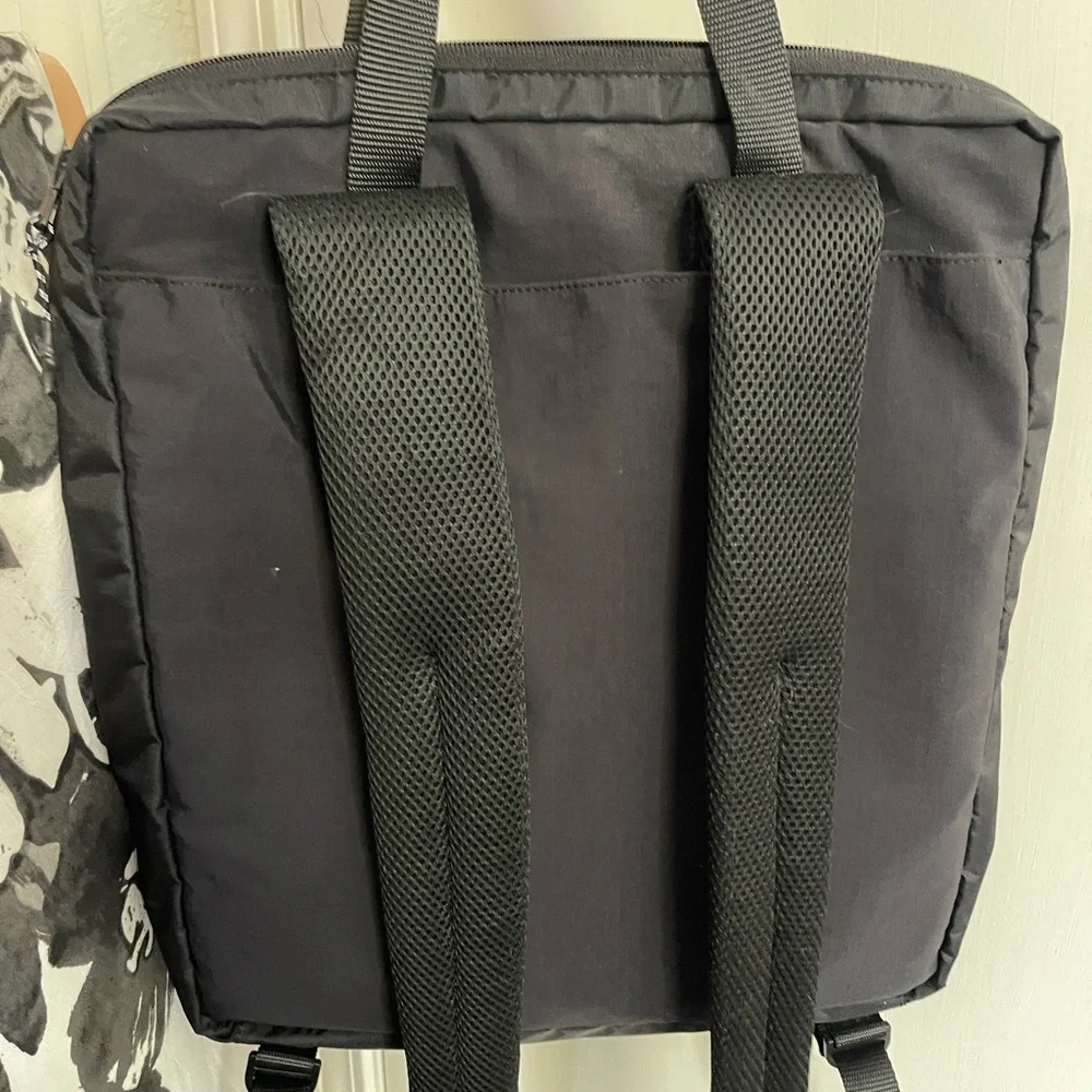 FABLETICS “commuter” Black Convertible Tote Backpack - Nylon 🎒
